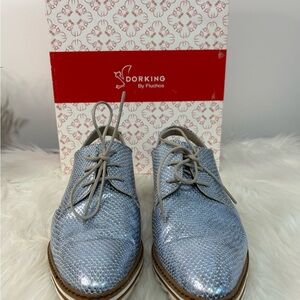 Dorking by Fluchos Women's Shimmering Blue Flats